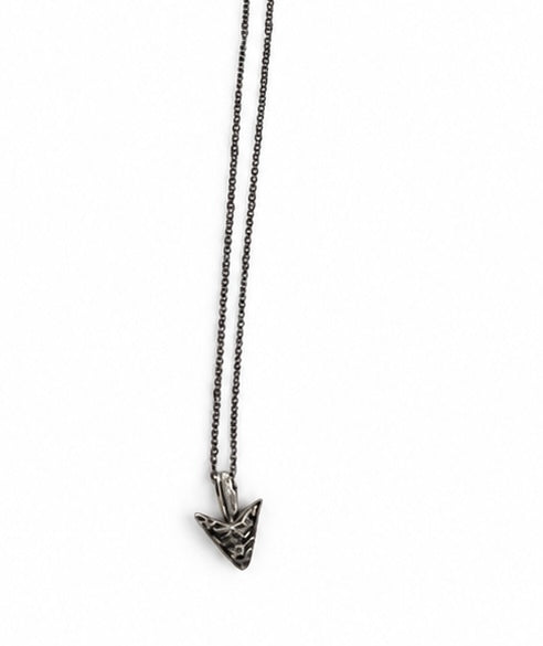 URBLACK: COLLAR NOAH